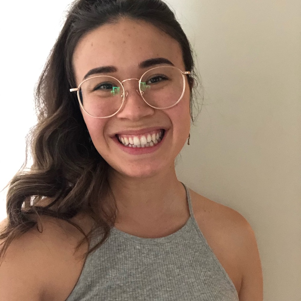 Meet your Posher, Kassandra